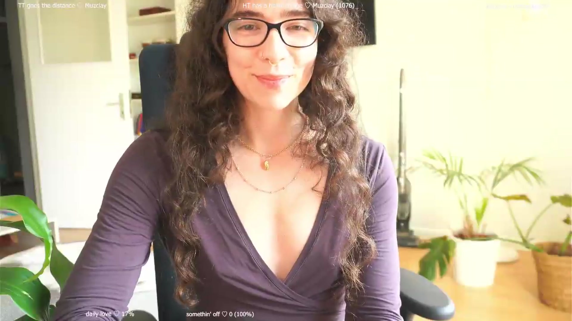 Gallery image thumbnail from afterglow's myfreecams stream on, 08/20/2026, 07:58 image 6 of 20