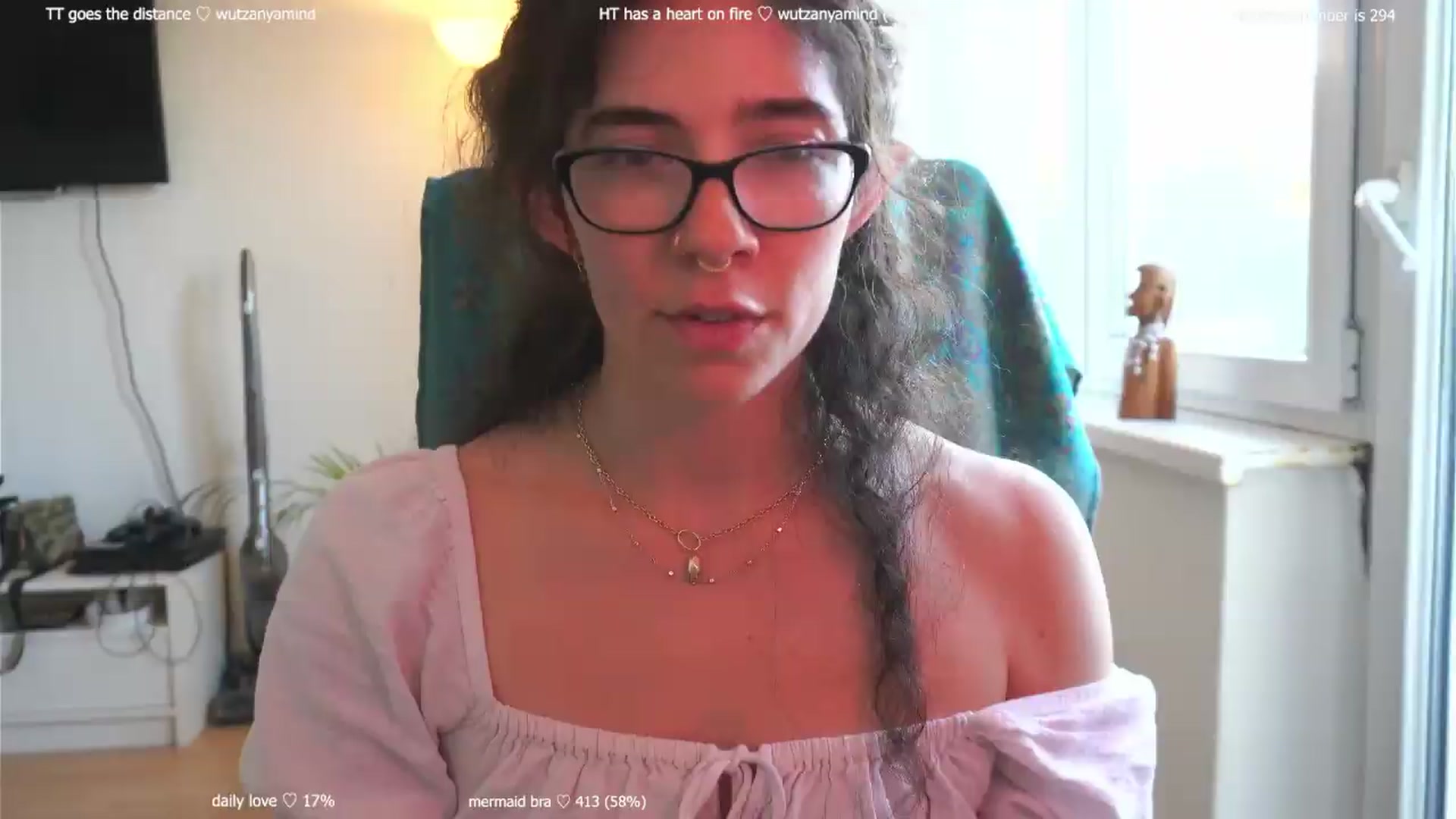 Gallery image thumbnail from afterglow's myfreecams stream on, 08/21/2026, 07:05 image 2 of 20