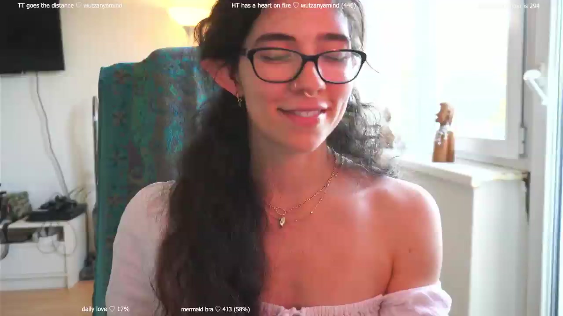 Gallery image thumbnail from afterglow's myfreecams stream on, 08/21/2026, 07:05 image 3 of 20