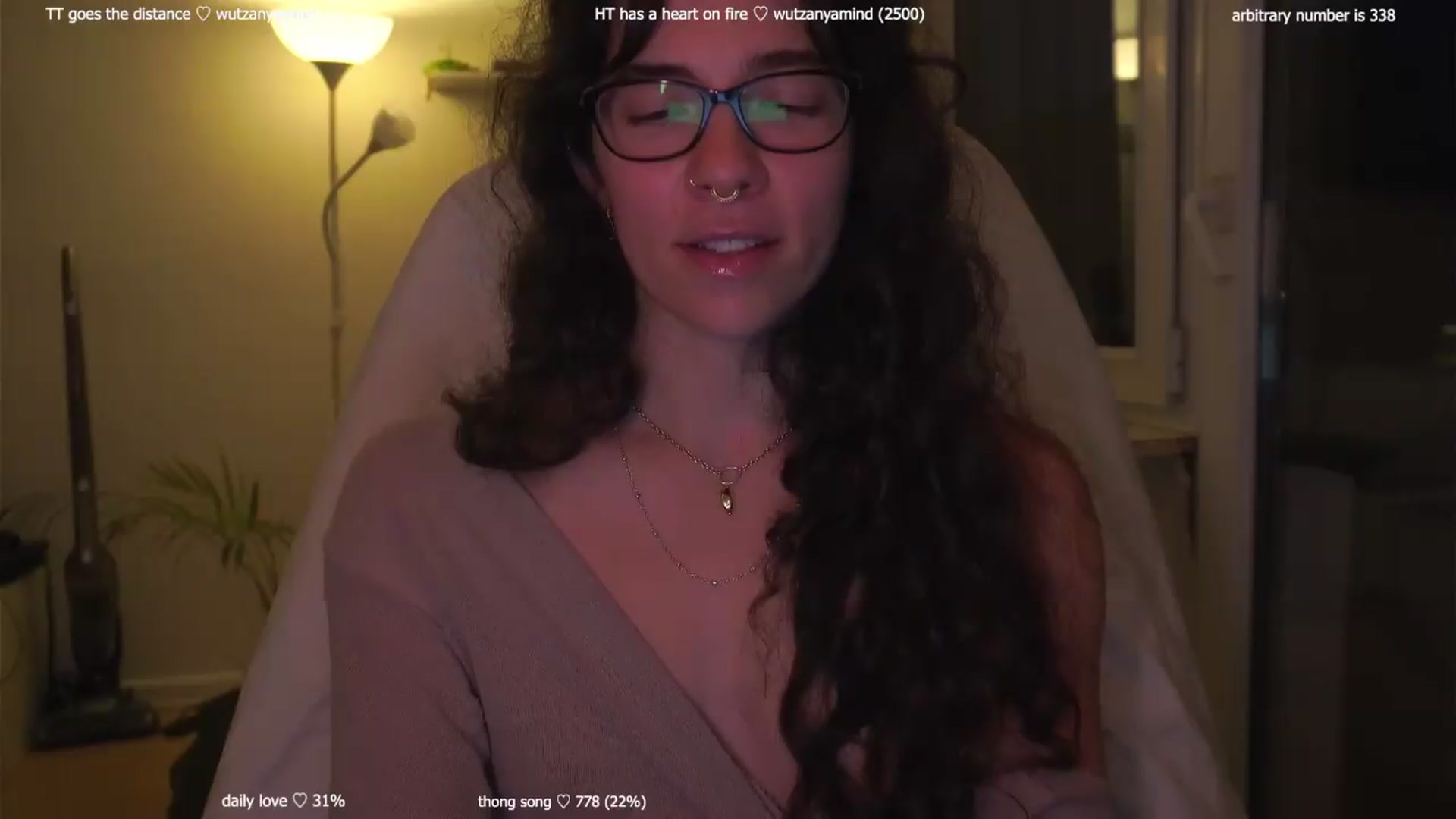 Gallery image thumbnail from afterglow's myfreecams stream on, 08/24/2026, 03:31 image 9 of 20