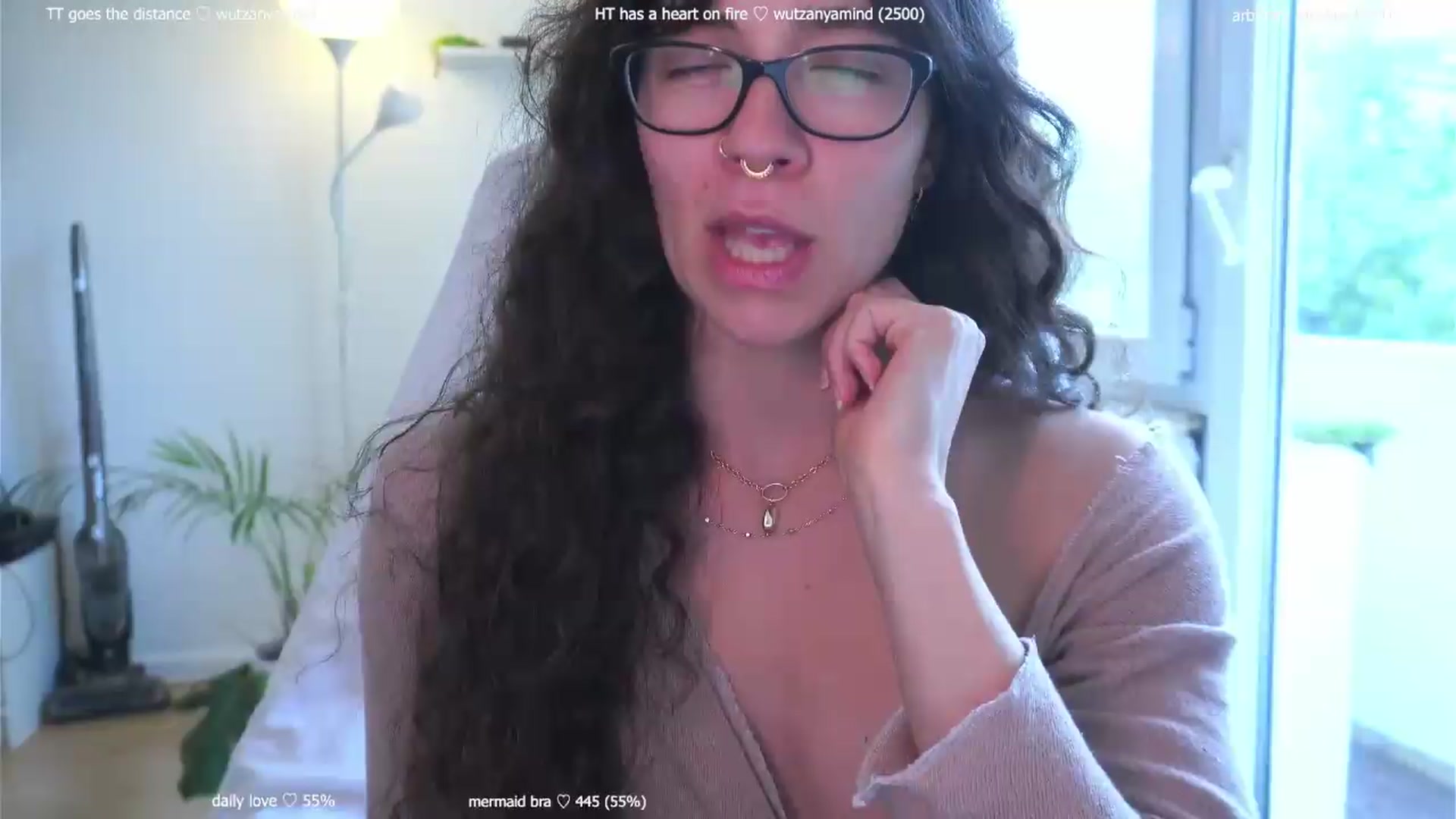 Gallery image thumbnail from afterglow's myfreecams stream on, 08/24/2026, 06:53 image 9 of 20