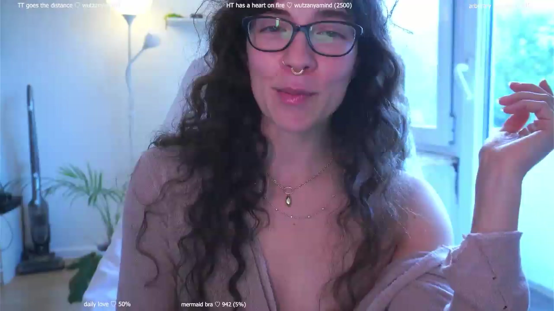 Gallery image thumbnail from afterglow's myfreecams stream on, 08/24/2026, 06:53 image 3 of 20