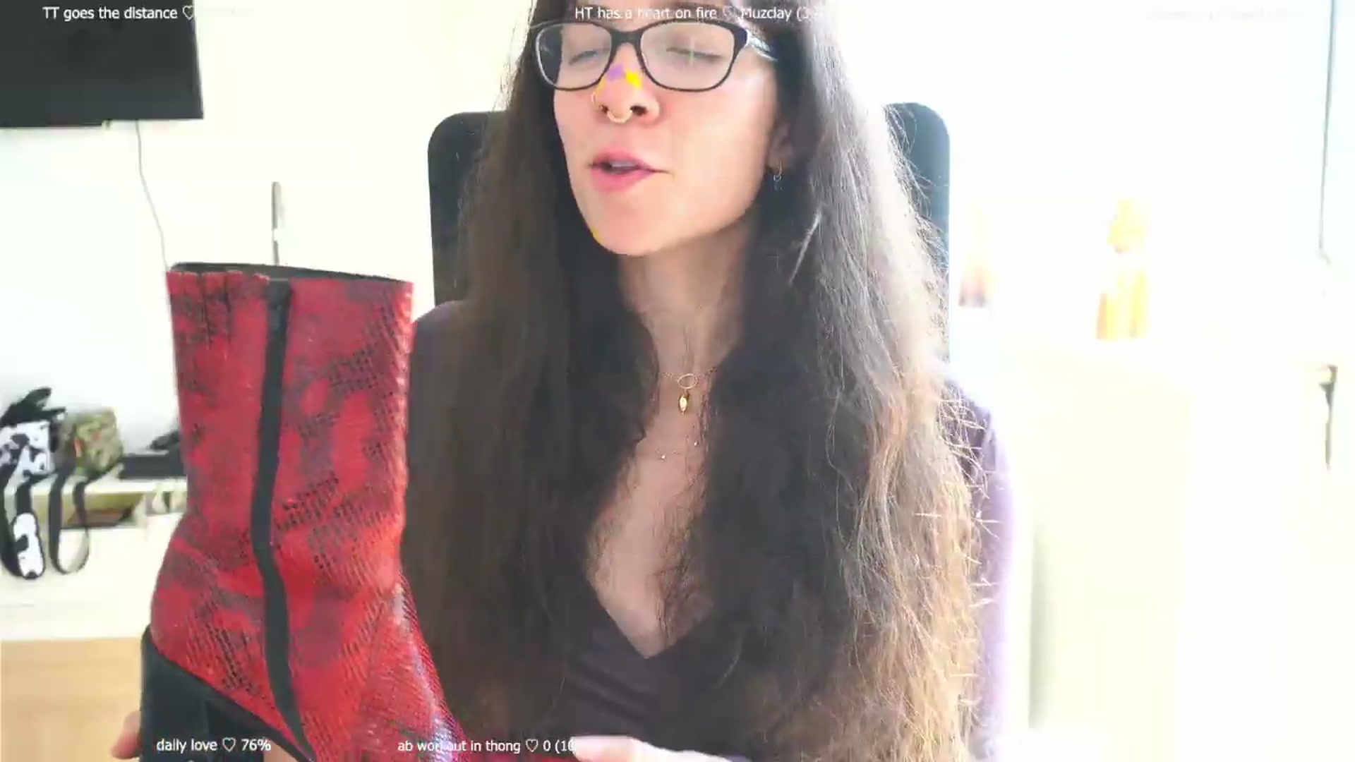 Gallery image thumbnail from afterglow's myfreecams stream on, 08/27/2026, 08:16 image 14 of 20