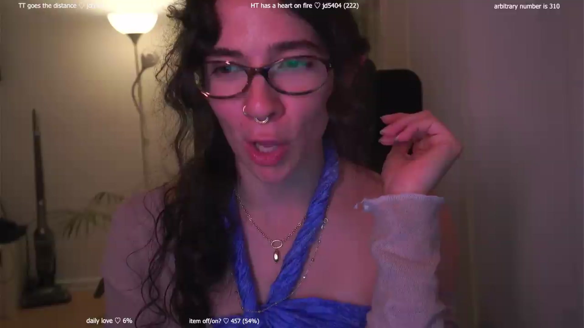 Gallery image thumbnail from afterglow's myfreecams stream on, 08/28/2026, 03:18 image 18 of 20