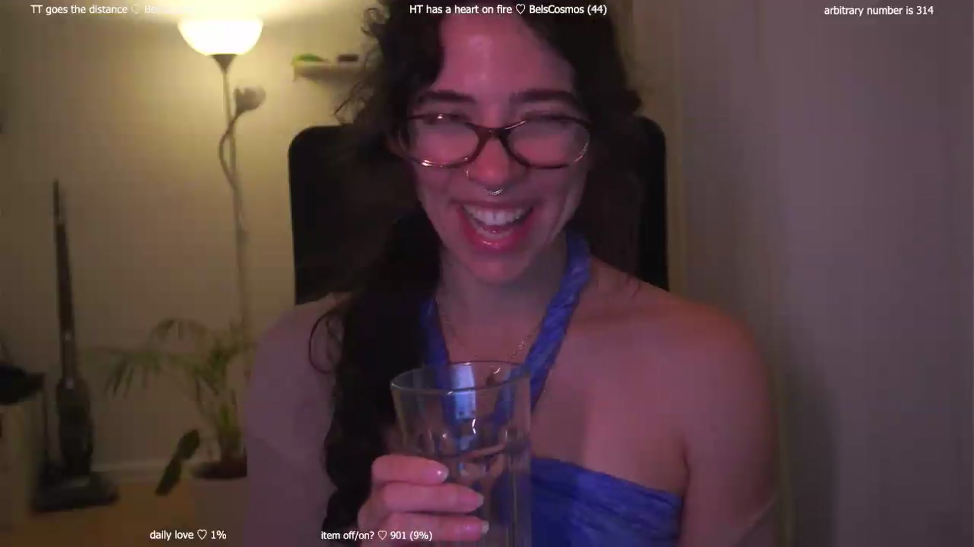 Gallery image thumbnail from afterglow's myfreecams stream on, 08/28/2026, 03:18 image 16 of 20
