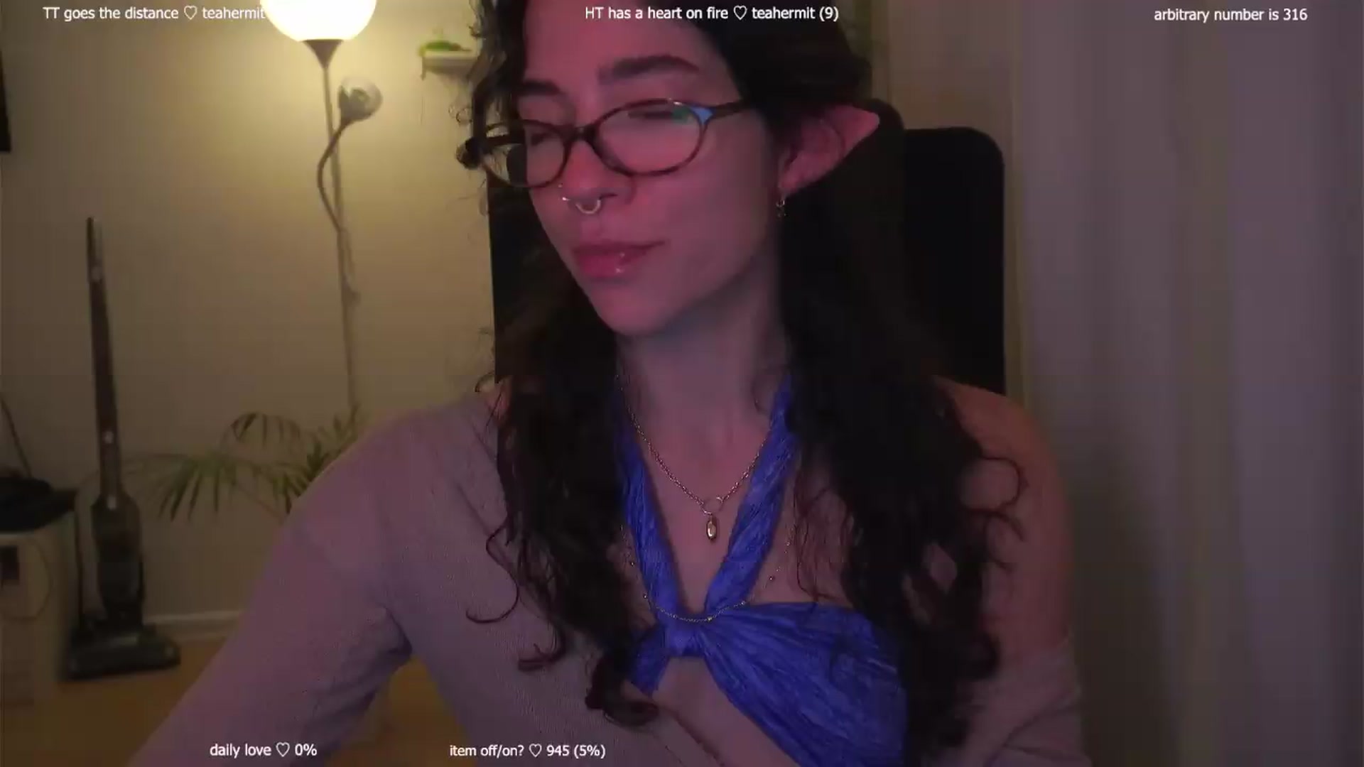 Gallery image thumbnail from afterglow's myfreecams stream on, 08/28/2026, 04:00 image 9 of 20