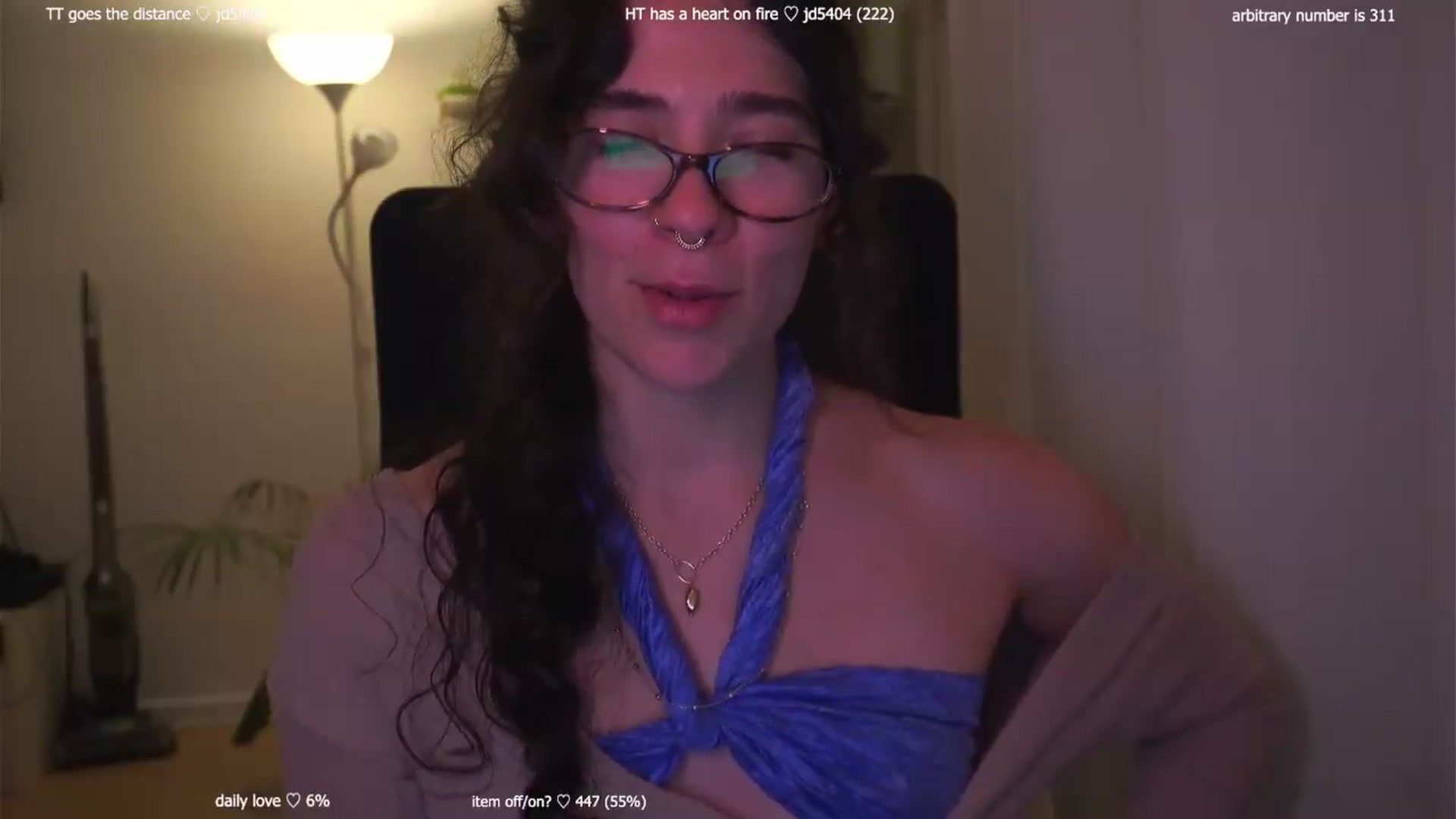 Gallery image thumbnail from afterglow's myfreecams stream on, 08/28/2026, 04:00 image 17 of 20
