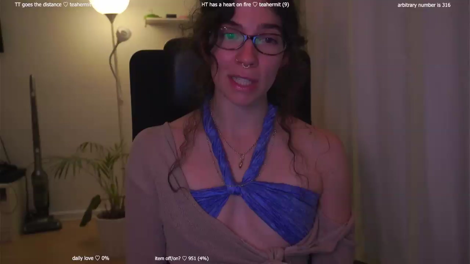 Gallery image thumbnail from afterglow's myfreecams stream on, 08/28/2026, 04:00 image 7 of 20