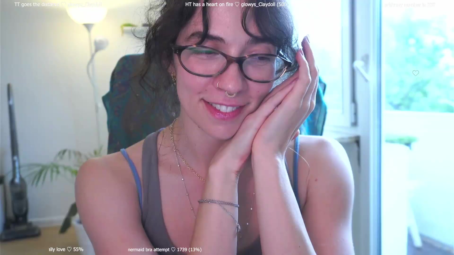Gallery image thumbnail from afterglow's myfreecams stream on, 08/31/2026, 06:29 image 14 of 20