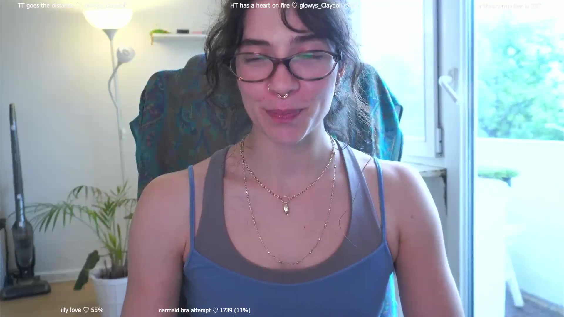 Gallery image thumbnail from afterglow's myfreecams stream on, 08/31/2026, 06:29 image 16 of 20