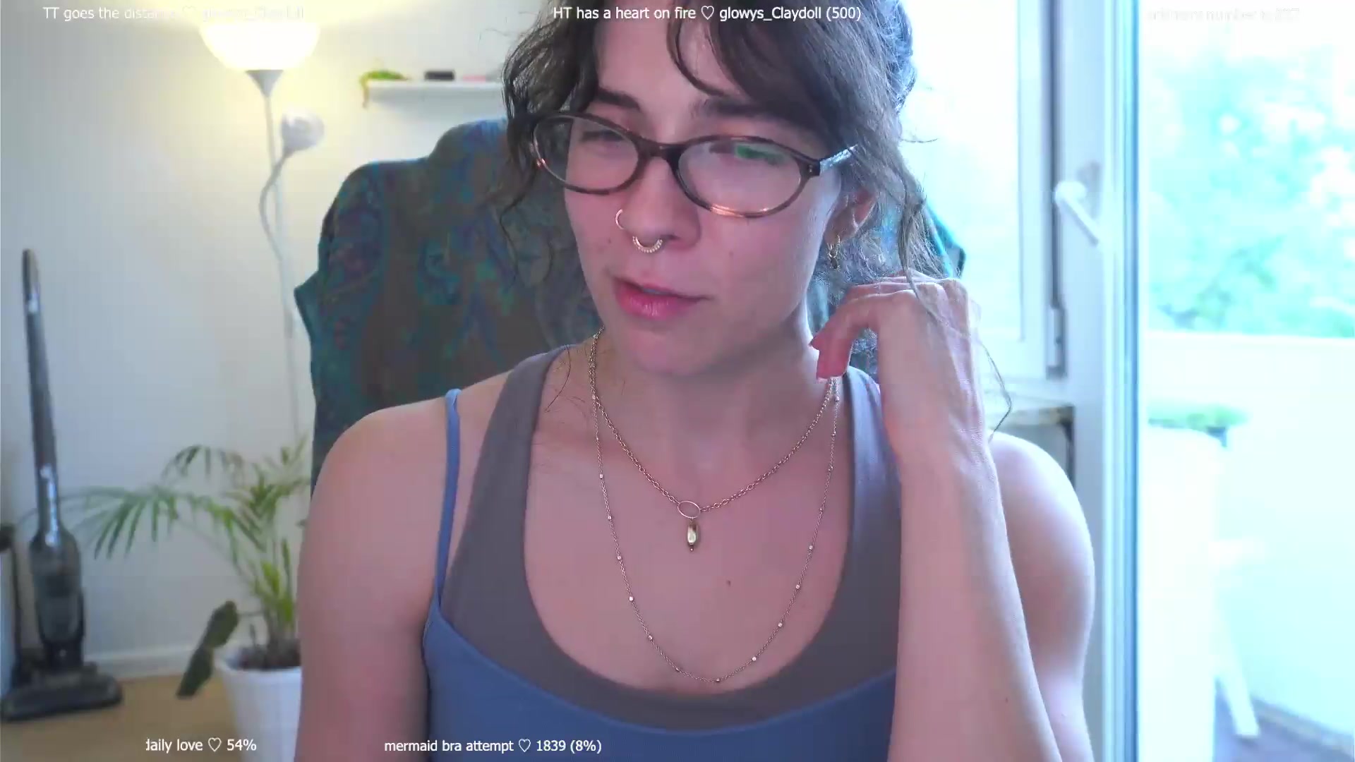 Gallery image thumbnail from afterglow's myfreecams stream on, 08/31/2026, 06:29 image 13 of 20