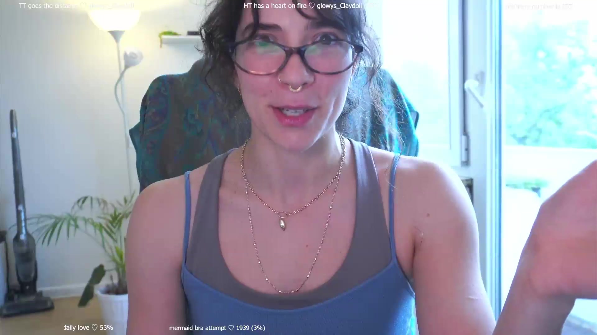 Gallery image thumbnail from afterglow's myfreecams stream on, 08/31/2026, 06:29 image 9 of 20