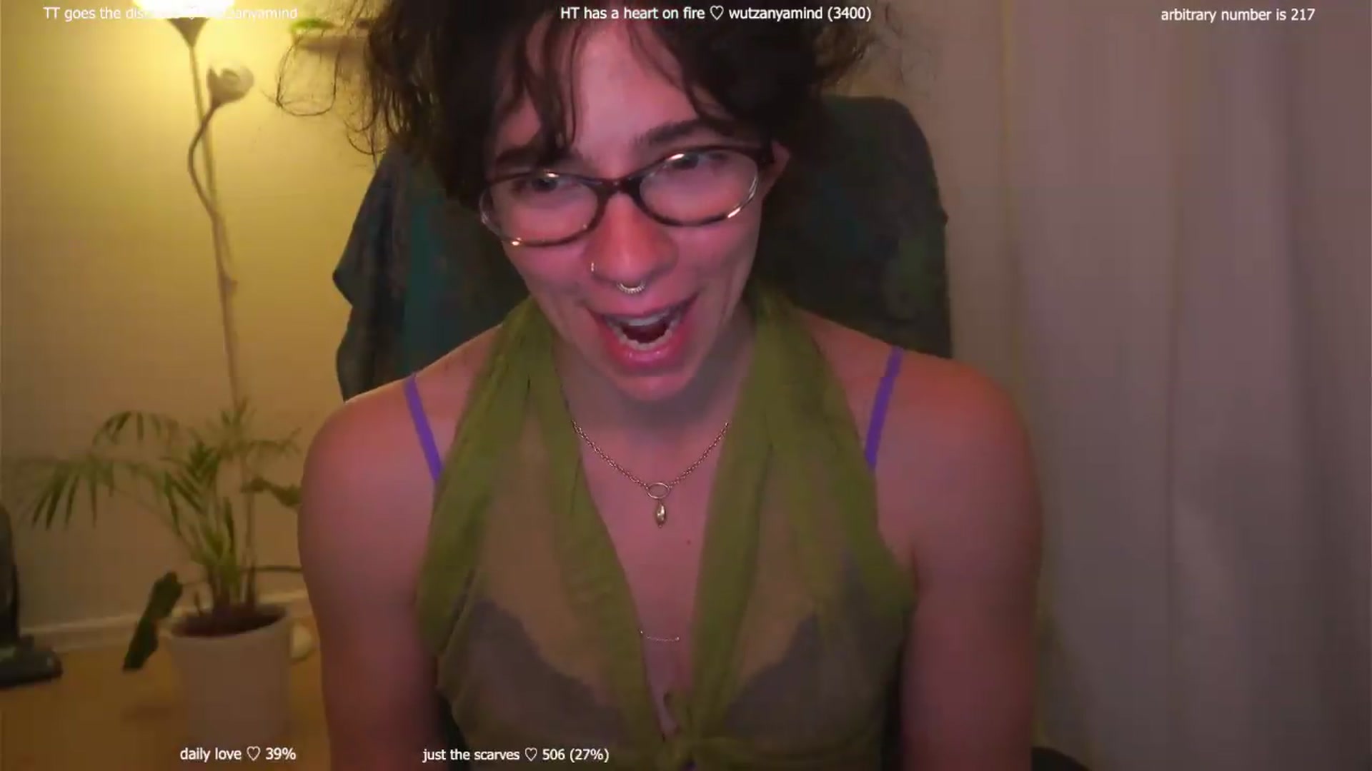 Gallery image thumbnail from afterglow's myfreecams stream on, 09/04/2026, 03:32 image 14 of 20
