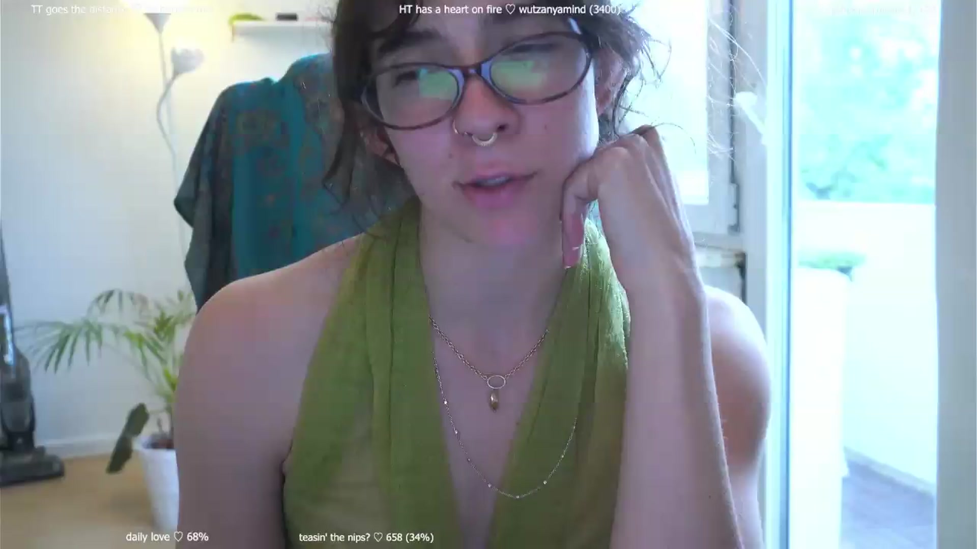 Gallery image thumbnail from afterglow's myfreecams stream on, 09/04/2026, 06:24 image 3 of 20