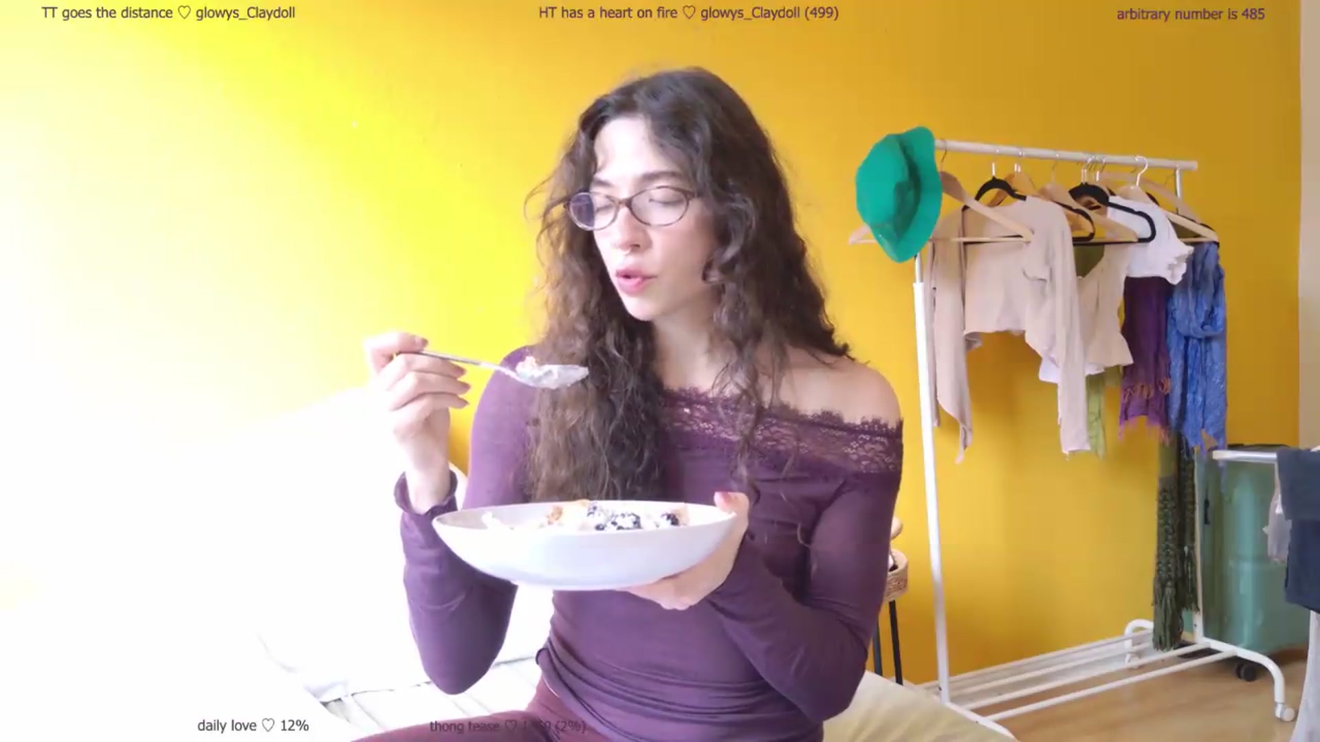 Gallery image thumbnail from afterglow's myfreecams stream on, 09/10/2026, 09:33 image 5 of 20