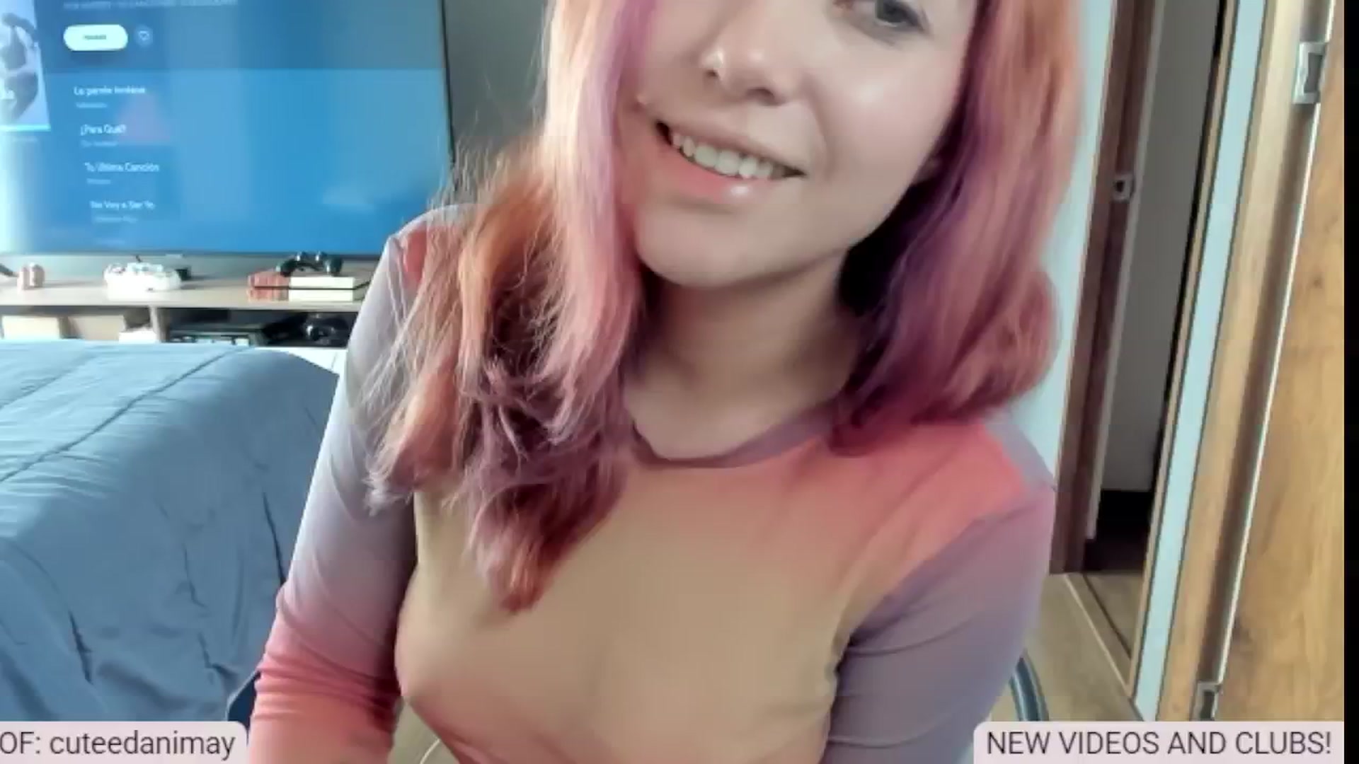 Gallery image thumbnail from aka_dani's myfreecams stream on, 01/13/2025, 18:59 image 2 of 20