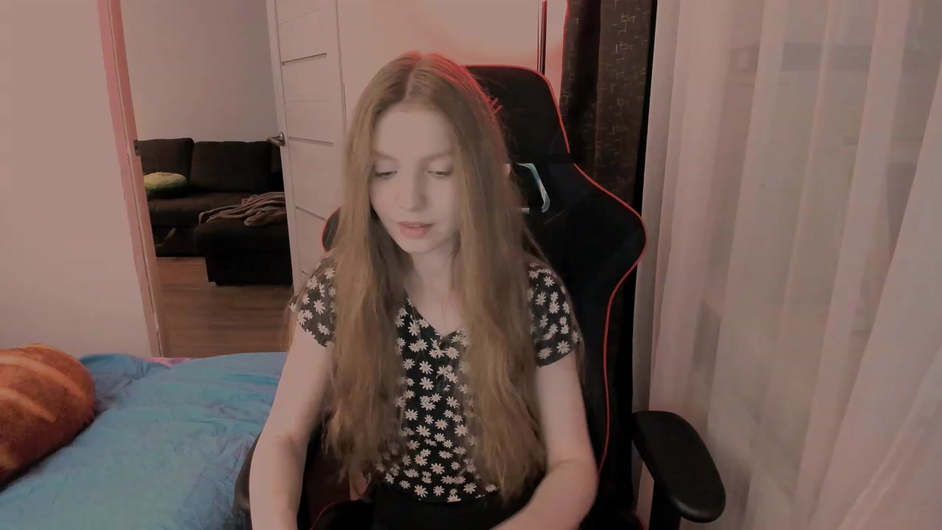 Gallery image thumbnail from al_ma's myfreecams stream on, 05/20/2023, 22:06 image 4 of 20