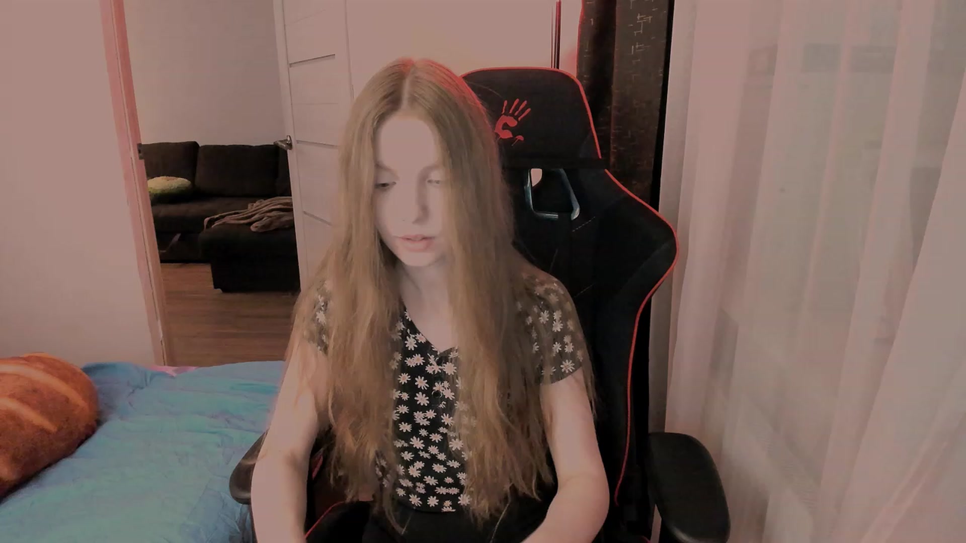 Gallery image thumbnail from al_ma's myfreecams stream on, 05/20/2023, 22:06 image 8 of 20