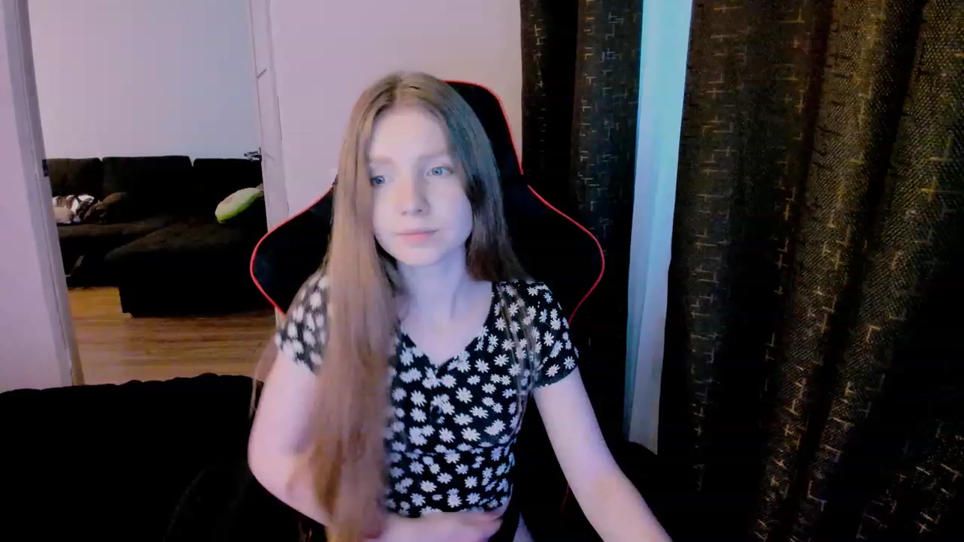 Gallery image thumbnail from al_ma's myfreecams stream on, 06/11/2023, 01:07 image 5 of 20
