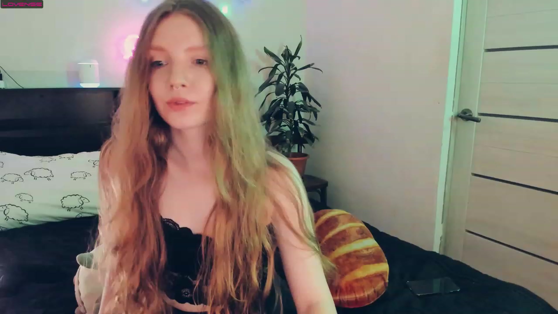 Gallery image thumbnail from al_ma's myfreecams stream on, 08/12/2023, 17:56 image 12 of 20