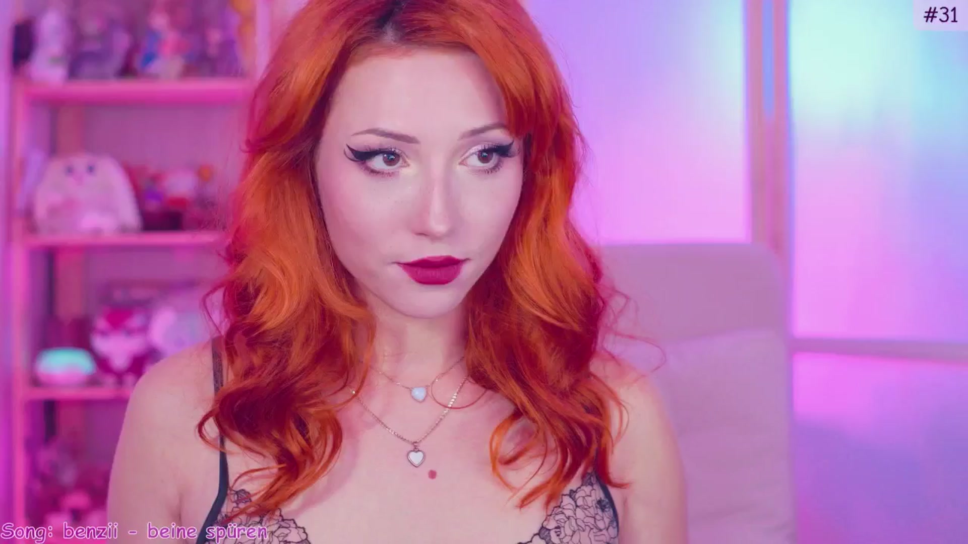 Gallery image thumbnail from alcoBirthday's myfreecams stream on, 10/01/2024, 10:52 image 3 of 20