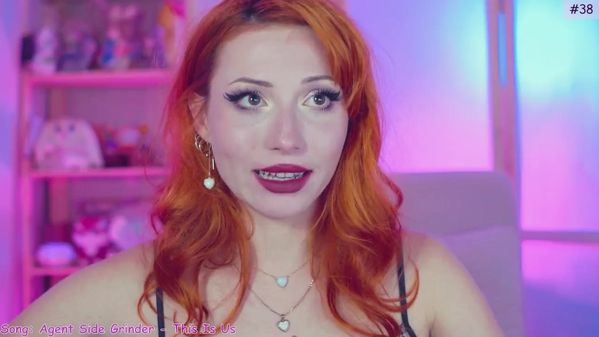 Gallery image thumbnail from alcoBirthday's myfreecams stream on, 10/01/2024, 13:28 image 16 of 20