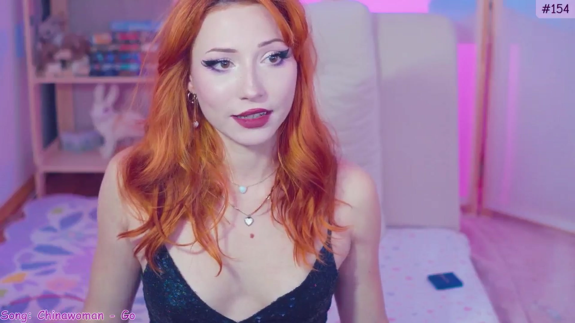 Gallery image thumbnail from alcoBirthday's myfreecams stream on, 10/02/2024, 09:33 image 16 of 20