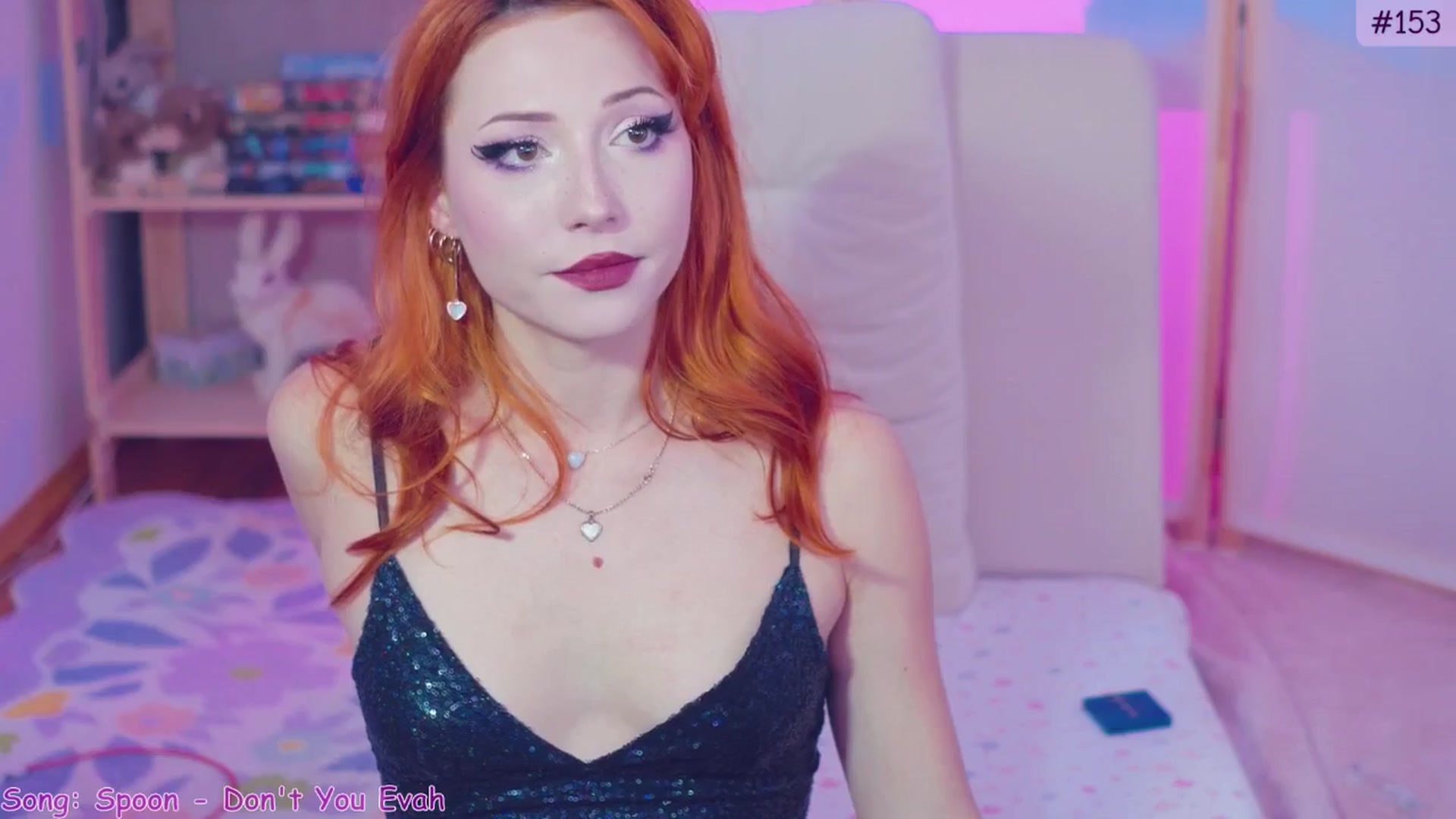 Gallery image thumbnail from alcoBirthday's myfreecams stream on, 10/02/2024, 09:33 image 15 of 20
