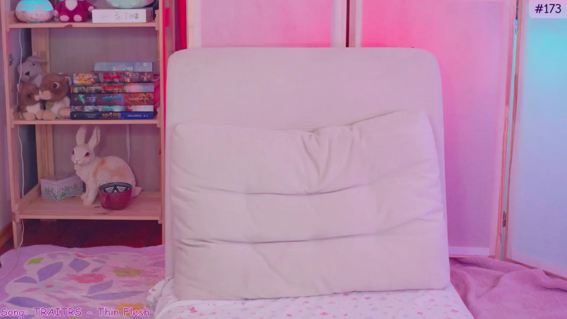 Gallery image thumbnail from alcoBirthday's myfreecams stream on, 10/05/2024, 12:09 image 18 of 20
