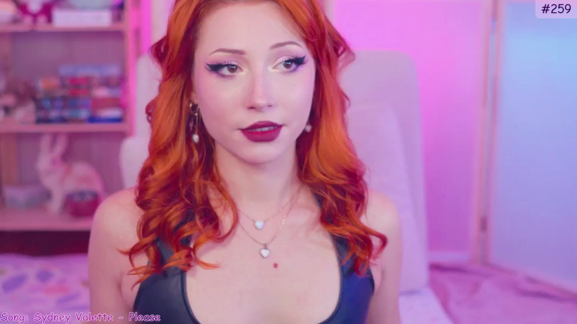 Gallery image thumbnail from alcoBirthday's myfreecams stream on, 10/05/2024, 12:09 image 3 of 20