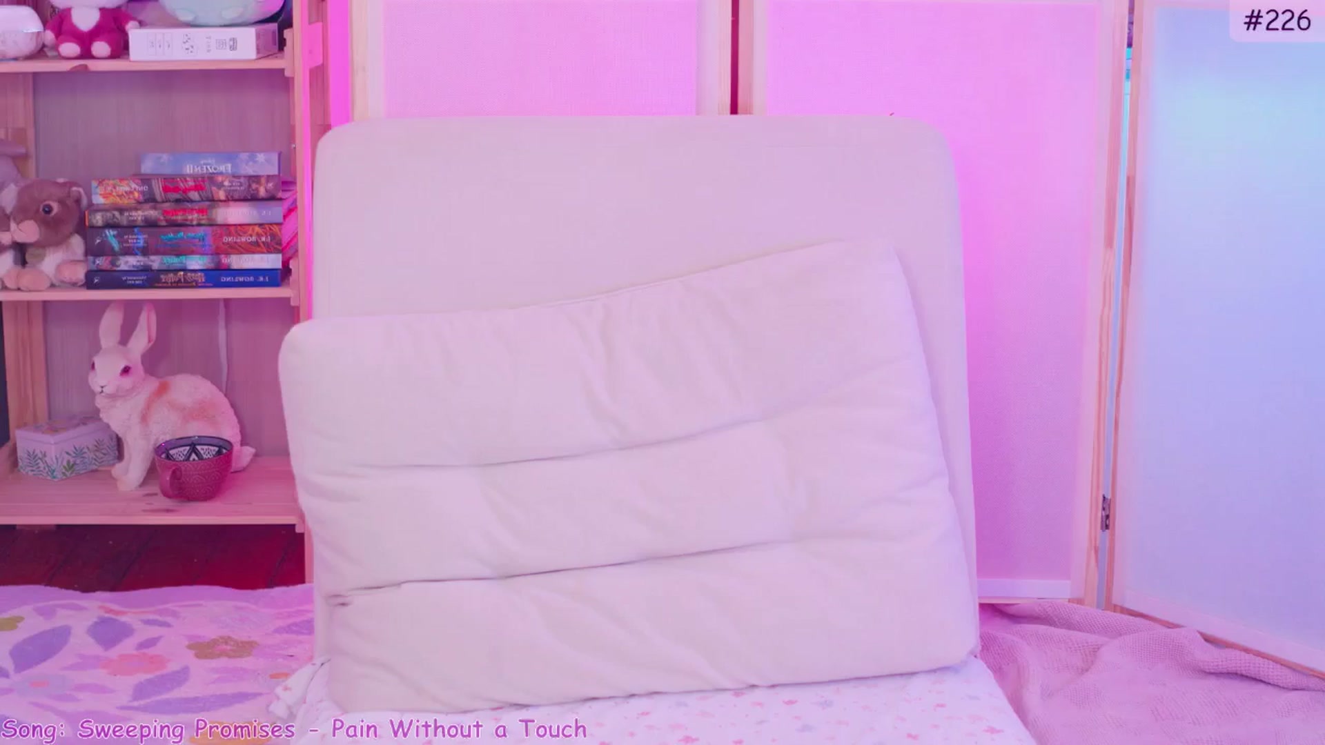 Gallery image thumbnail from alcoBirthday's myfreecams stream on, 10/05/2024, 12:09 image 5 of 20