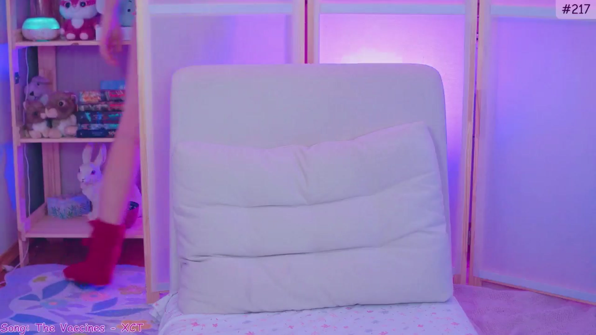 Gallery image thumbnail from alcoBirthday's myfreecams stream on, 10/06/2024, 07:43 image 2 of 20