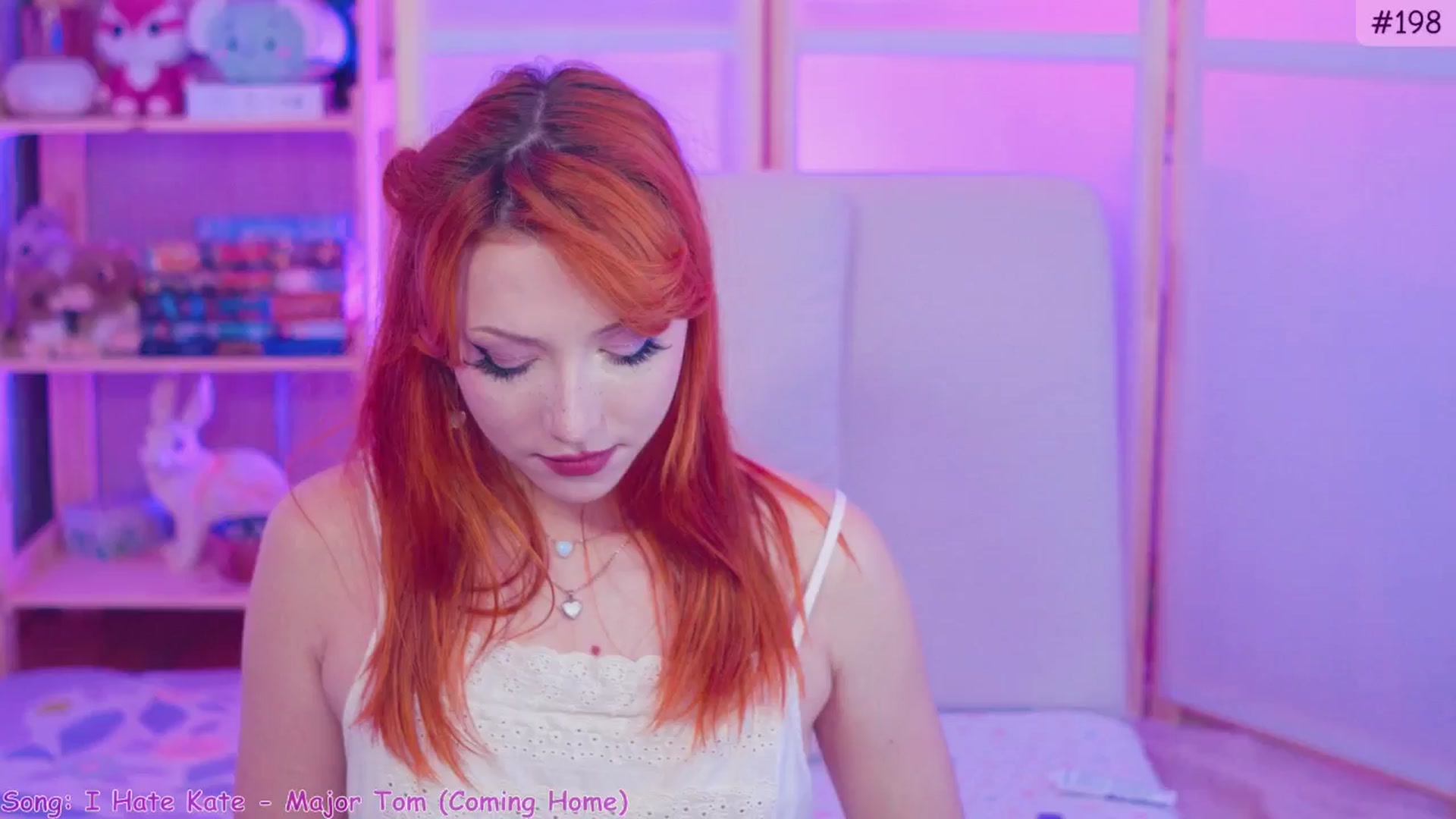 Gallery image thumbnail from alcoBirthday's myfreecams stream on, 10/07/2024, 08:11 image 16 of 20