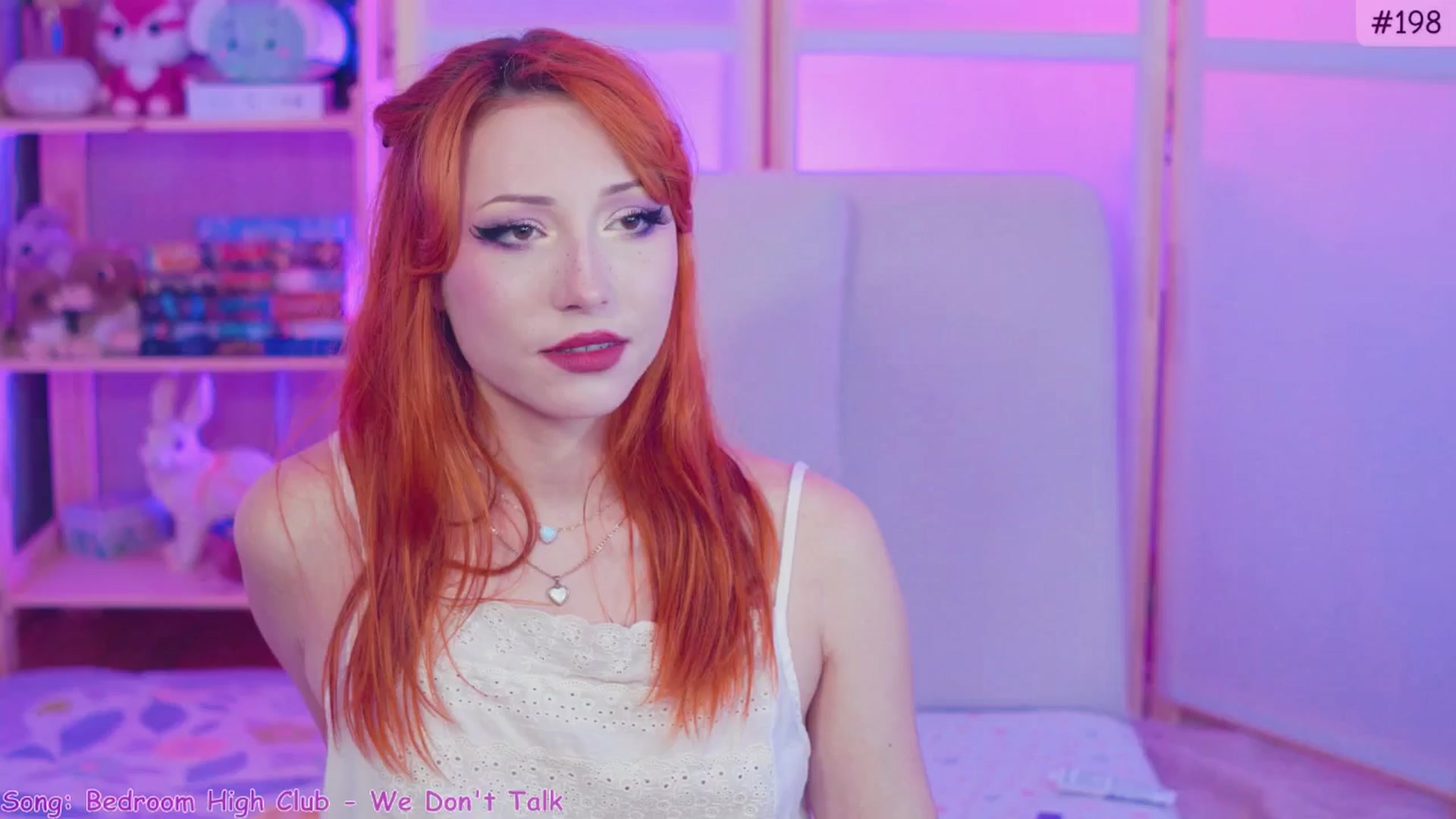 Gallery image thumbnail from alcoBirthday's myfreecams stream on, 10/07/2024, 08:11 image 11 of 20