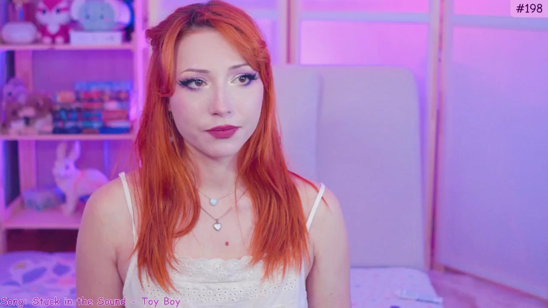 Gallery image thumbnail from alcoBirthday's myfreecams stream on, 10/07/2024, 08:11 image 18 of 20