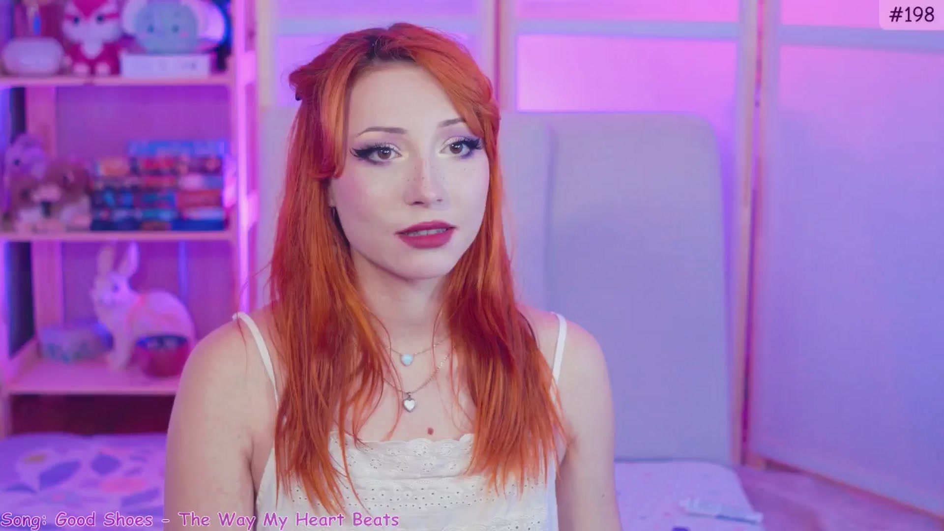 Gallery image thumbnail from alcoBirthday's myfreecams stream on, 10/07/2024, 08:11 image 8 of 20