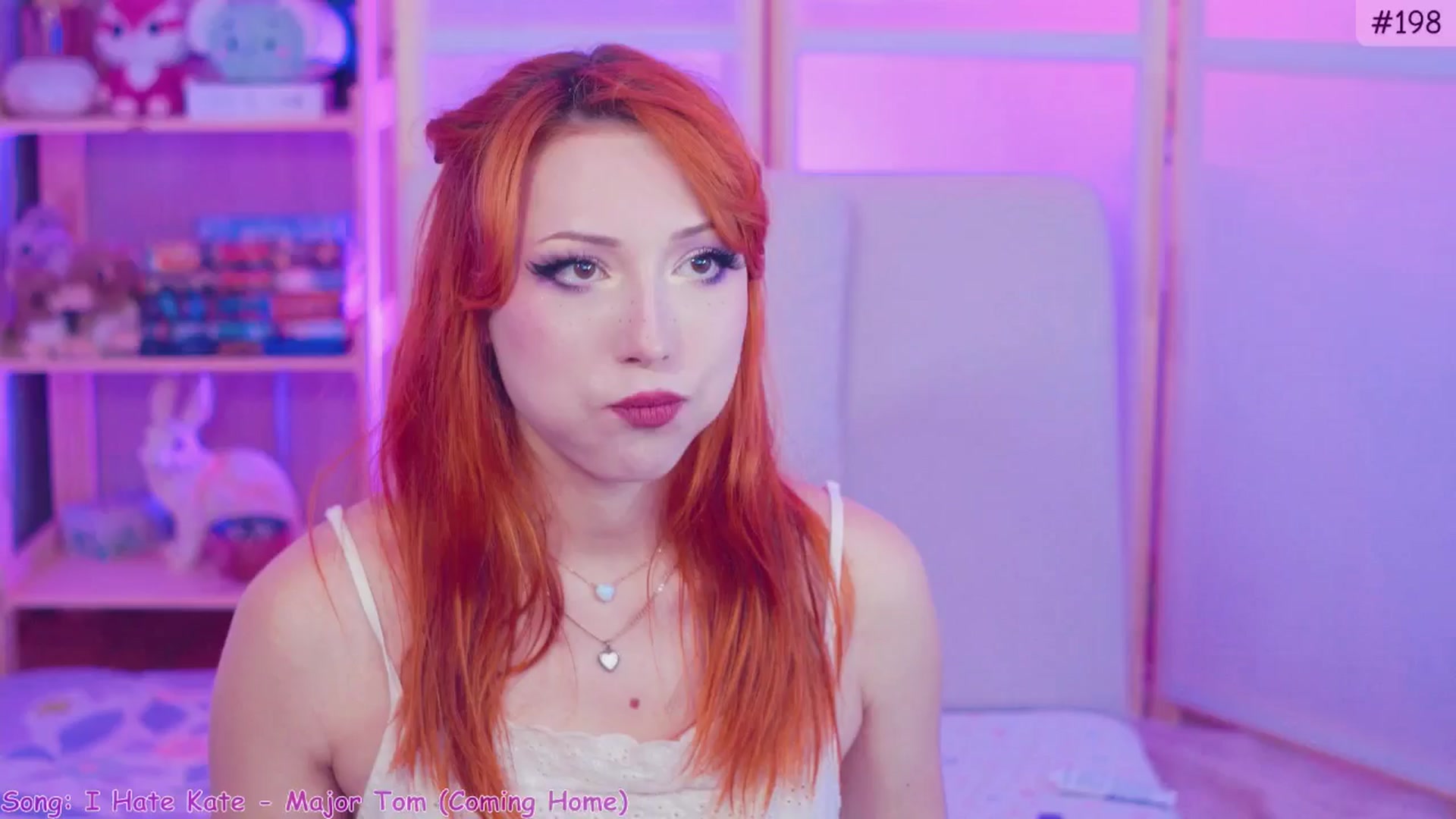 Gallery image thumbnail from alcoBirthday's myfreecams stream on, 10/07/2024, 08:11 image 14 of 20