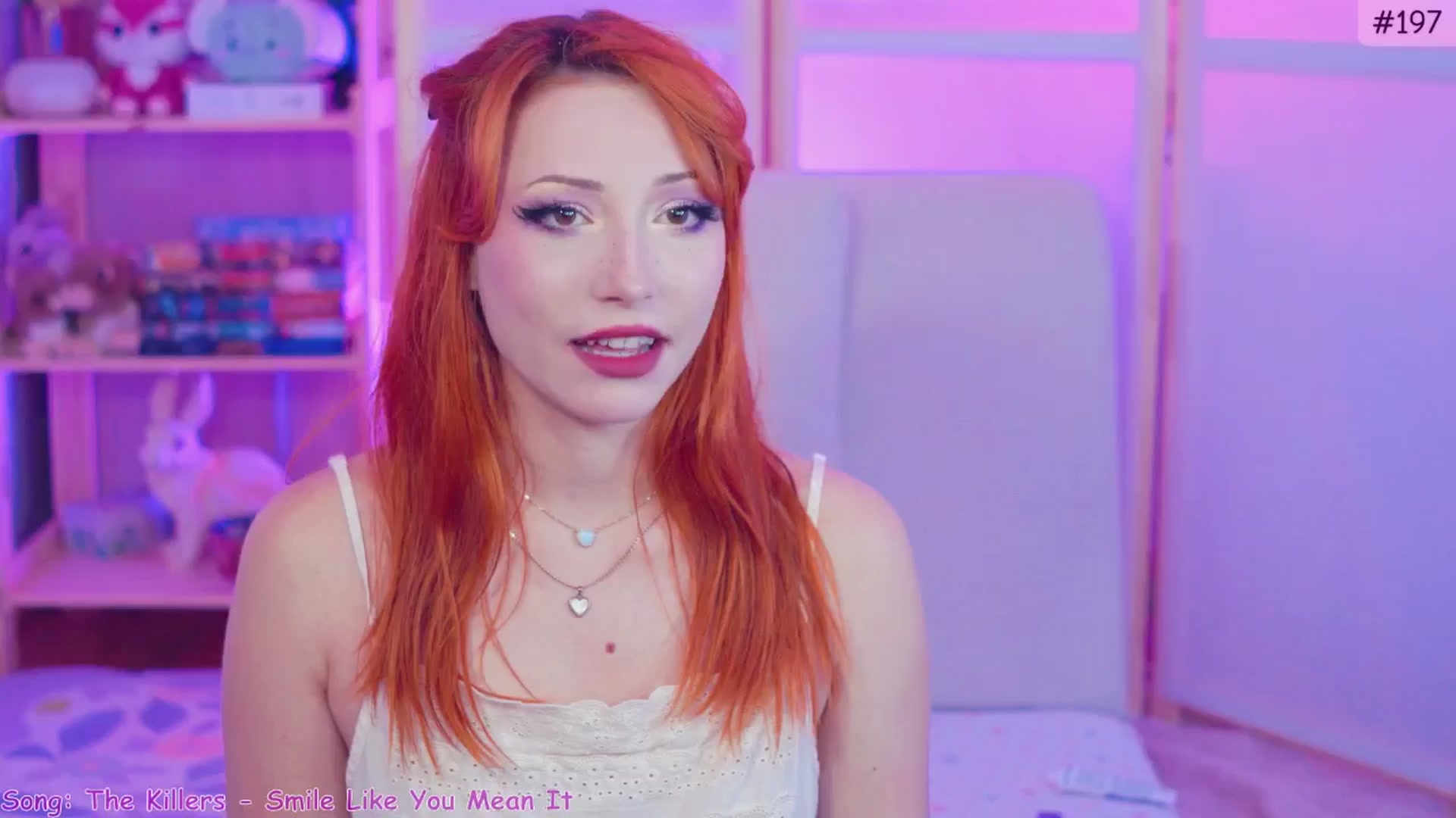 Gallery image thumbnail from alcoBirthday's myfreecams stream on, 10/07/2024, 08:11 image 6 of 20
