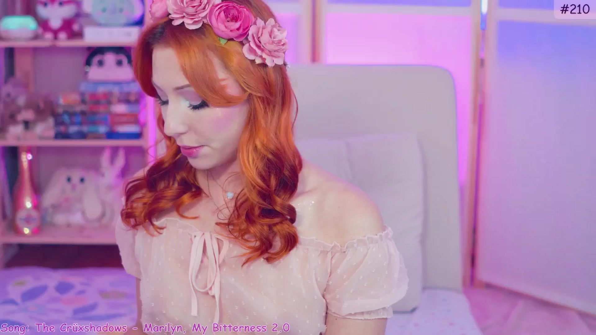 Gallery image thumbnail from alcoBirthday's myfreecams stream on, 10/08/2024, 08:41 image 17 of 20