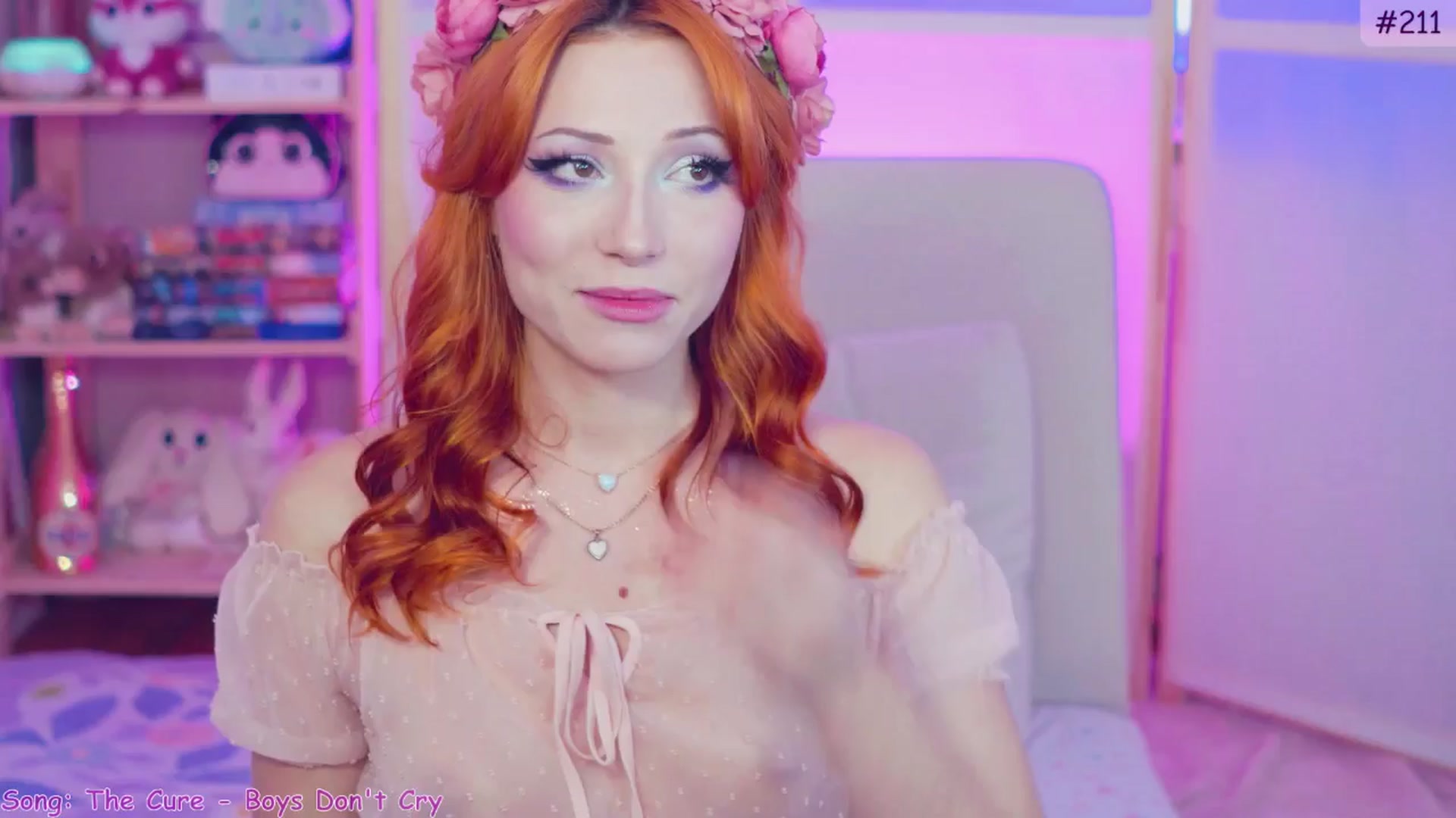 Gallery image thumbnail from alcoBirthday's myfreecams stream on, 10/08/2024, 08:41 image 10 of 20