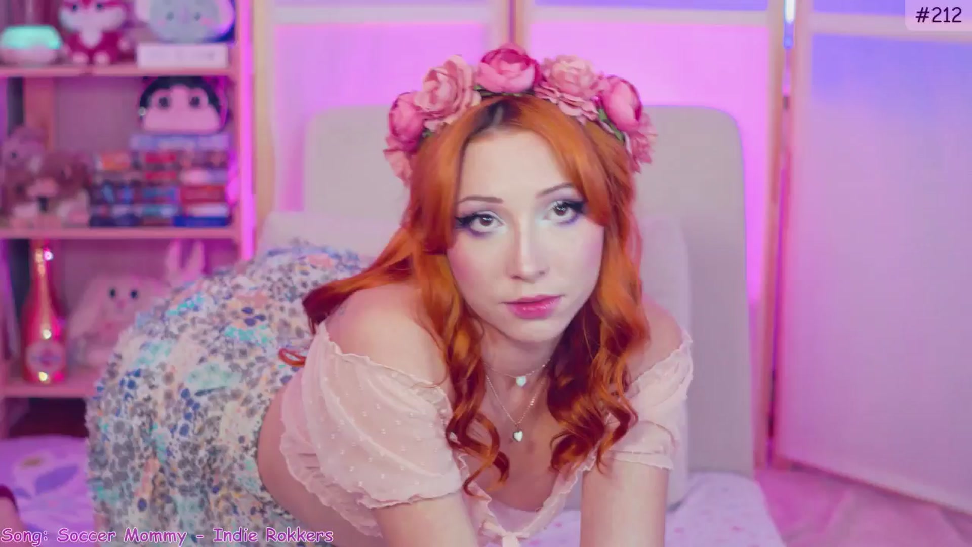 Gallery image thumbnail from alcoBirthday's myfreecams stream on, 10/08/2024, 08:41 image 7 of 20