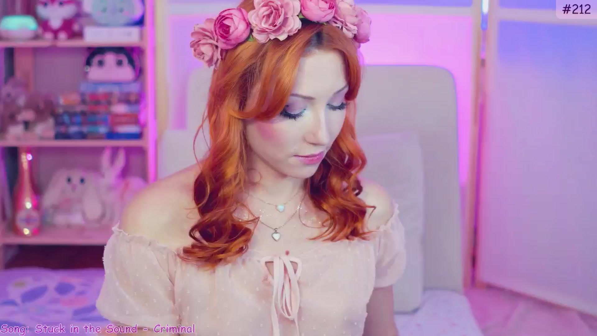 Gallery image thumbnail from alcoBirthday's myfreecams stream on, 10/08/2024, 08:41 image 9 of 20