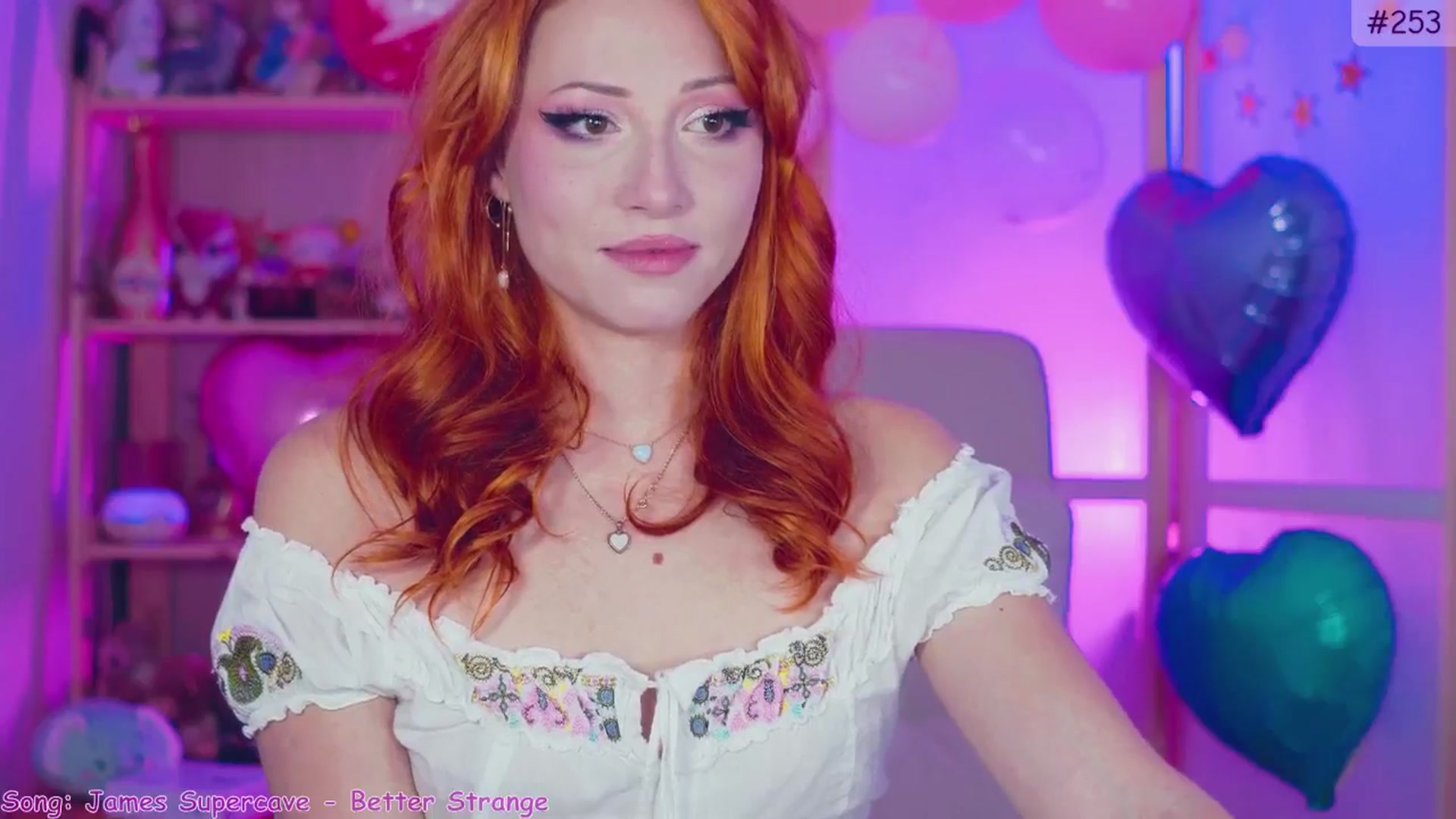 Gallery image thumbnail from alcoBirthday's myfreecams stream on, 10/10/2024, 09:17 image 9 of 20