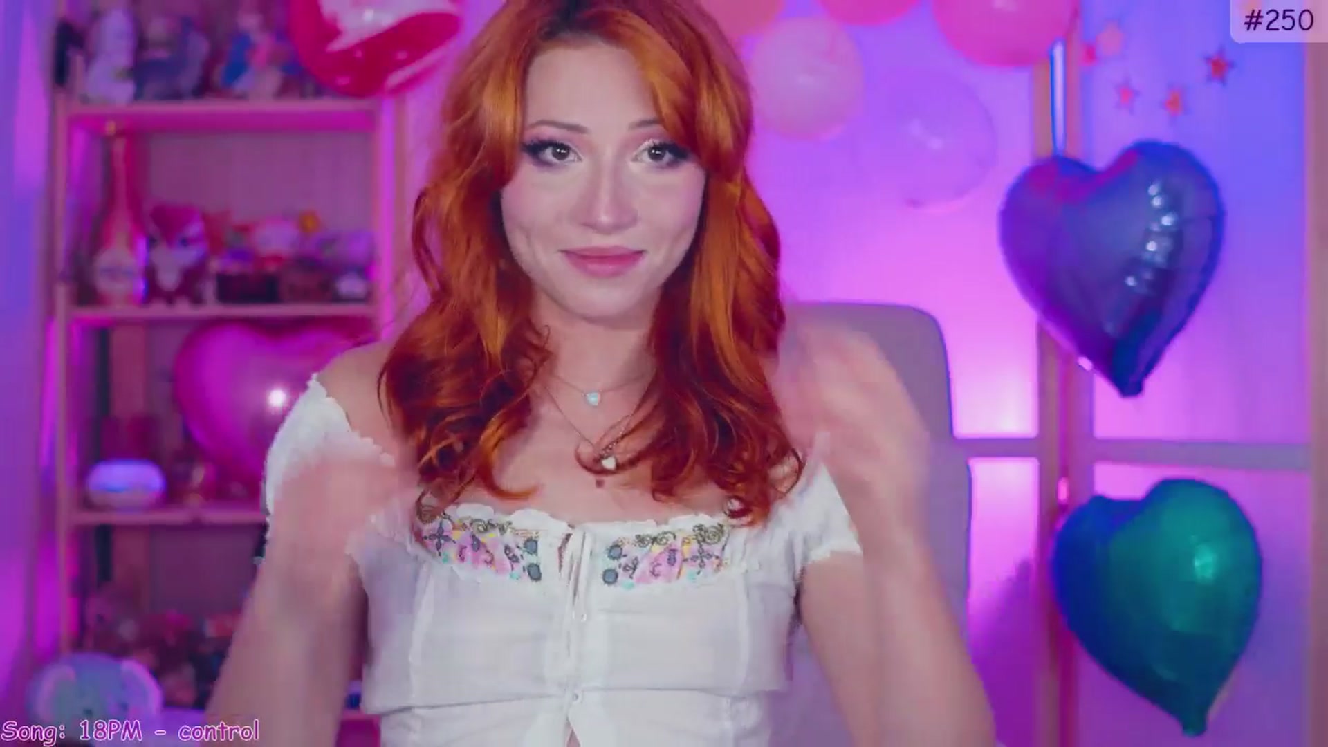 Gallery image thumbnail from alcoBirthday's myfreecams stream on, 10/10/2024, 09:17 image 6 of 20