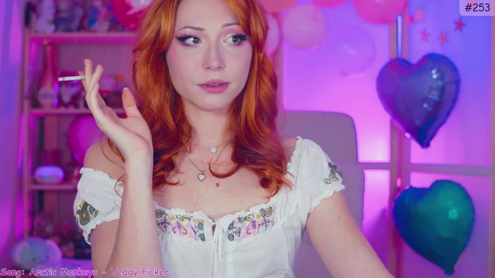 Gallery image thumbnail from alcoBirthday's myfreecams stream on, 10/10/2024, 09:17 image 10 of 20