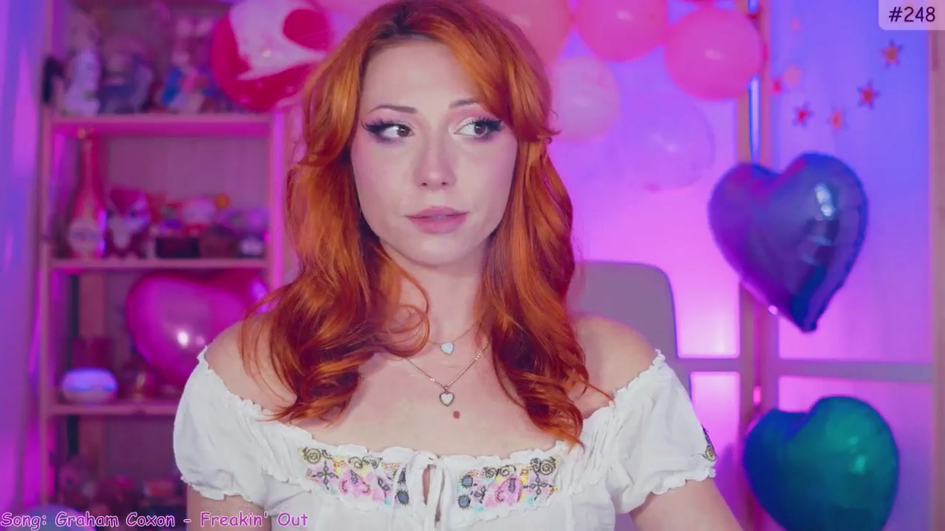 Gallery image thumbnail from alcoBirthday's myfreecams stream on, 10/10/2024, 09:45 image 12 of 20