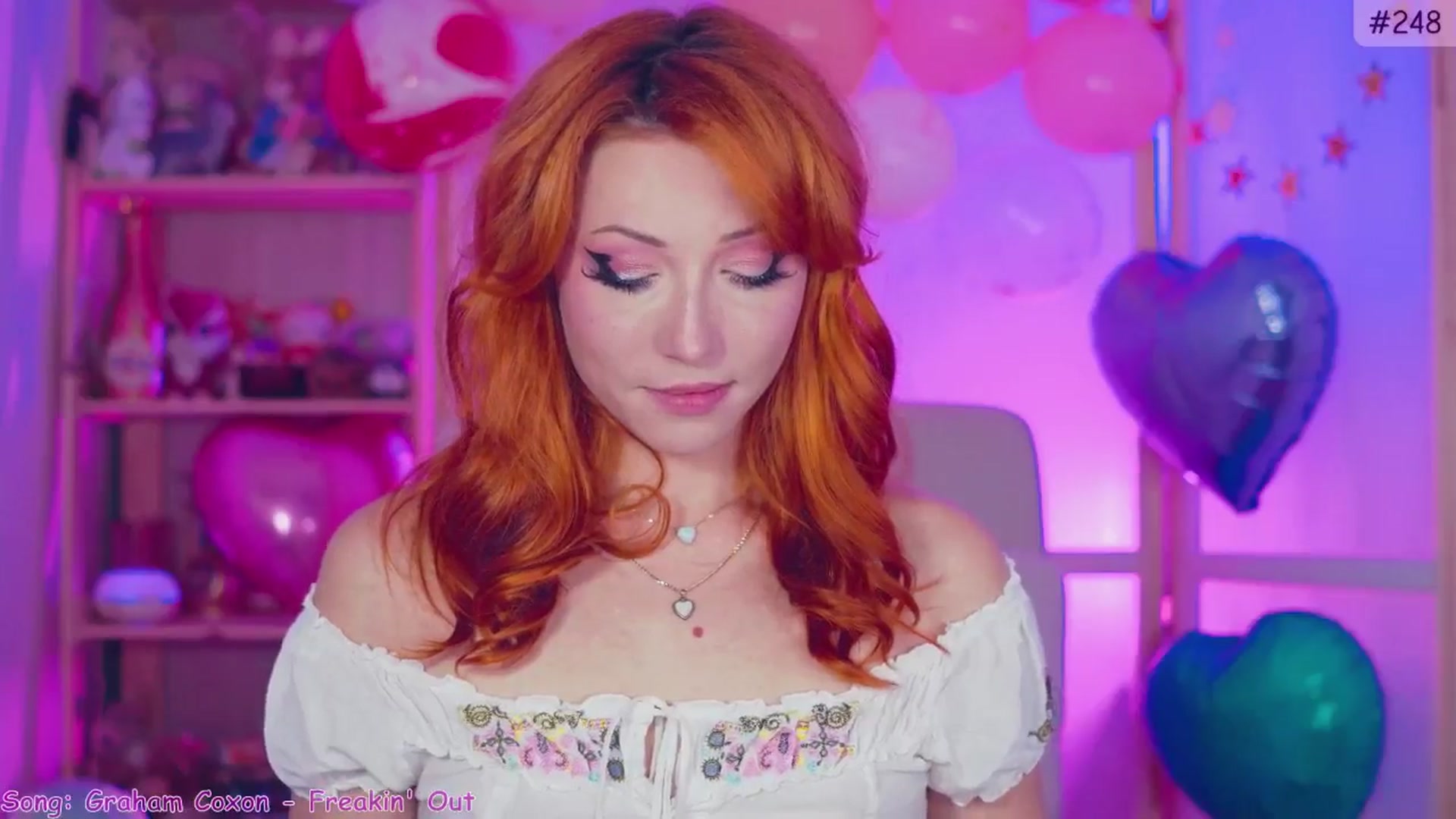 Gallery image thumbnail from alcoBirthday's myfreecams stream on, 10/10/2024, 09:45 image 10 of 20