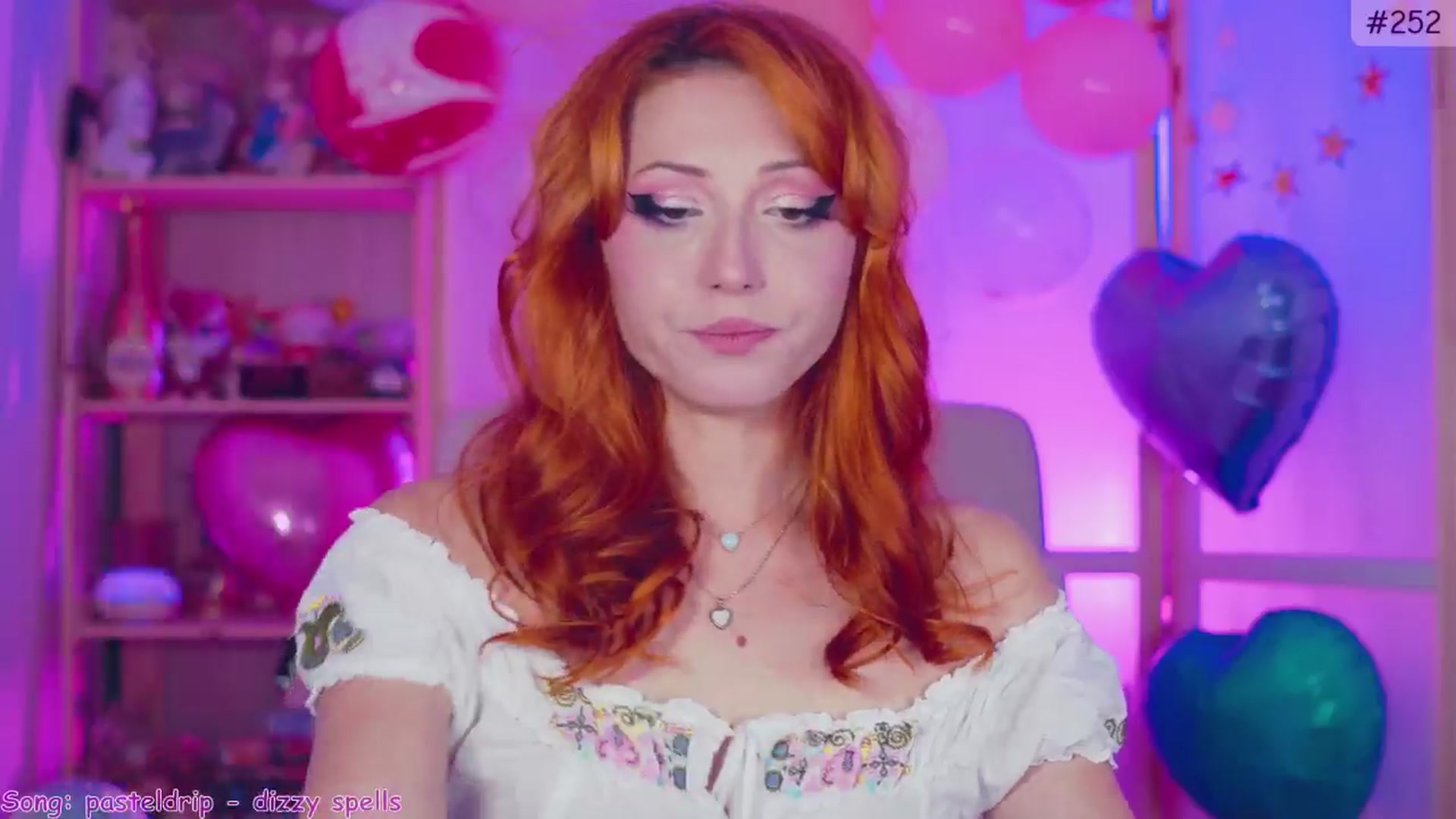 Gallery image thumbnail from alcoBirthday's myfreecams stream on, 10/10/2024, 09:45 image 3 of 20