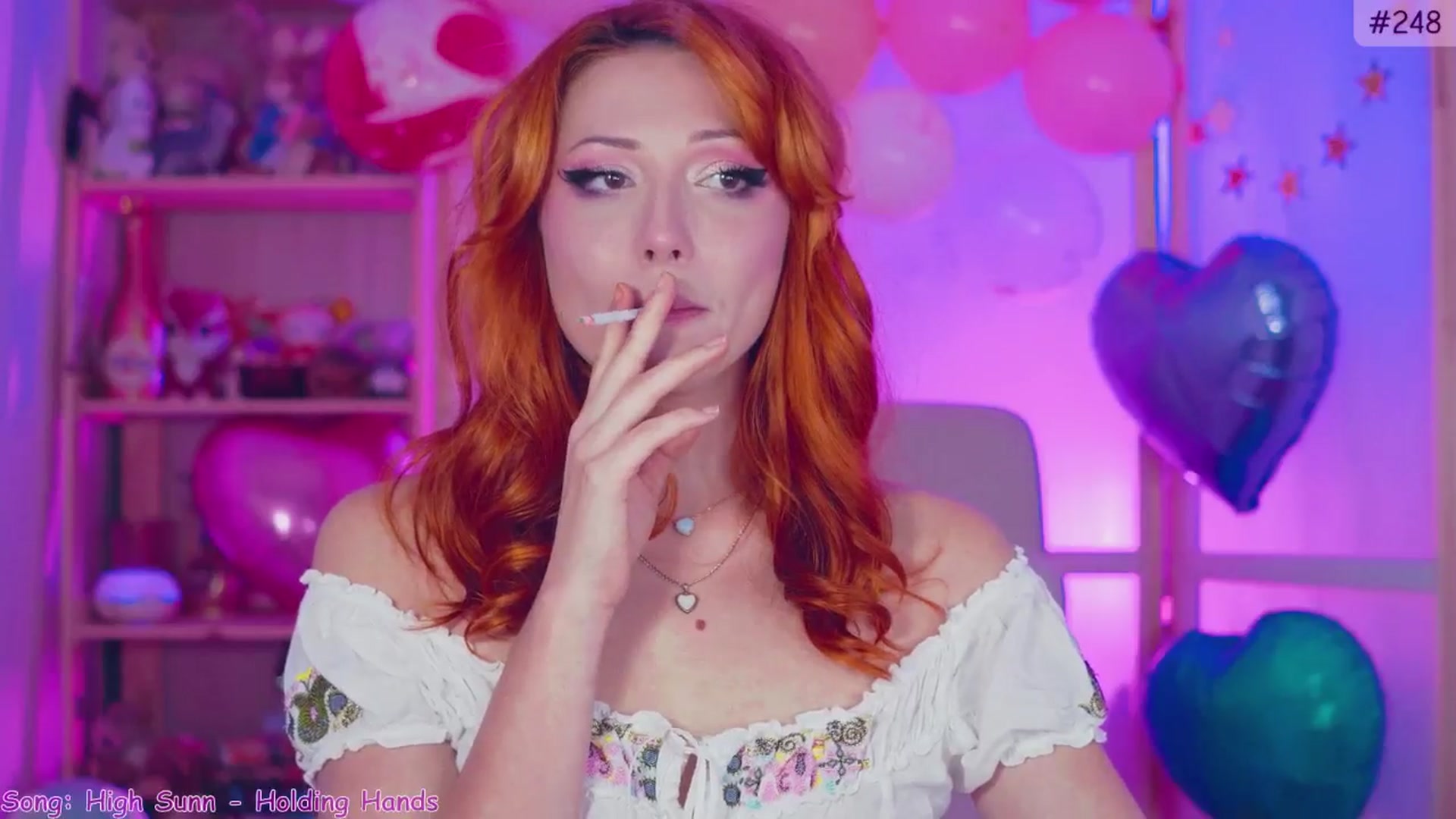 Gallery image thumbnail from alcoBirthday's myfreecams stream on, 10/10/2024, 09:45 image 9 of 20