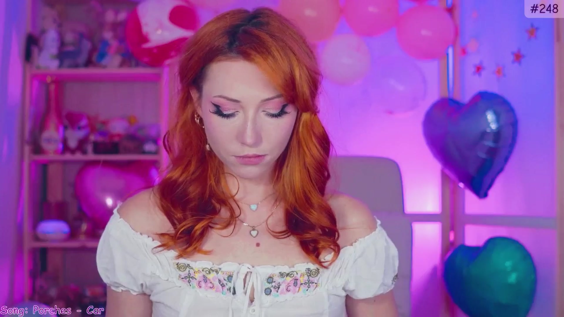 Gallery image thumbnail from alcoBirthday's myfreecams stream on, 10/10/2024, 09:45 image 19 of 20